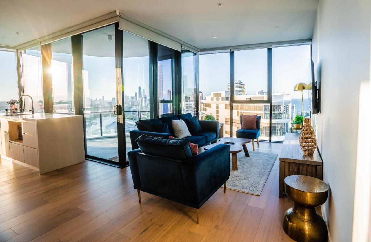 2 Bedroom Luxurious Family Apartment Next To Pacific Fair - Broadbeach Gold Coast Gc22 Bagian luar foto